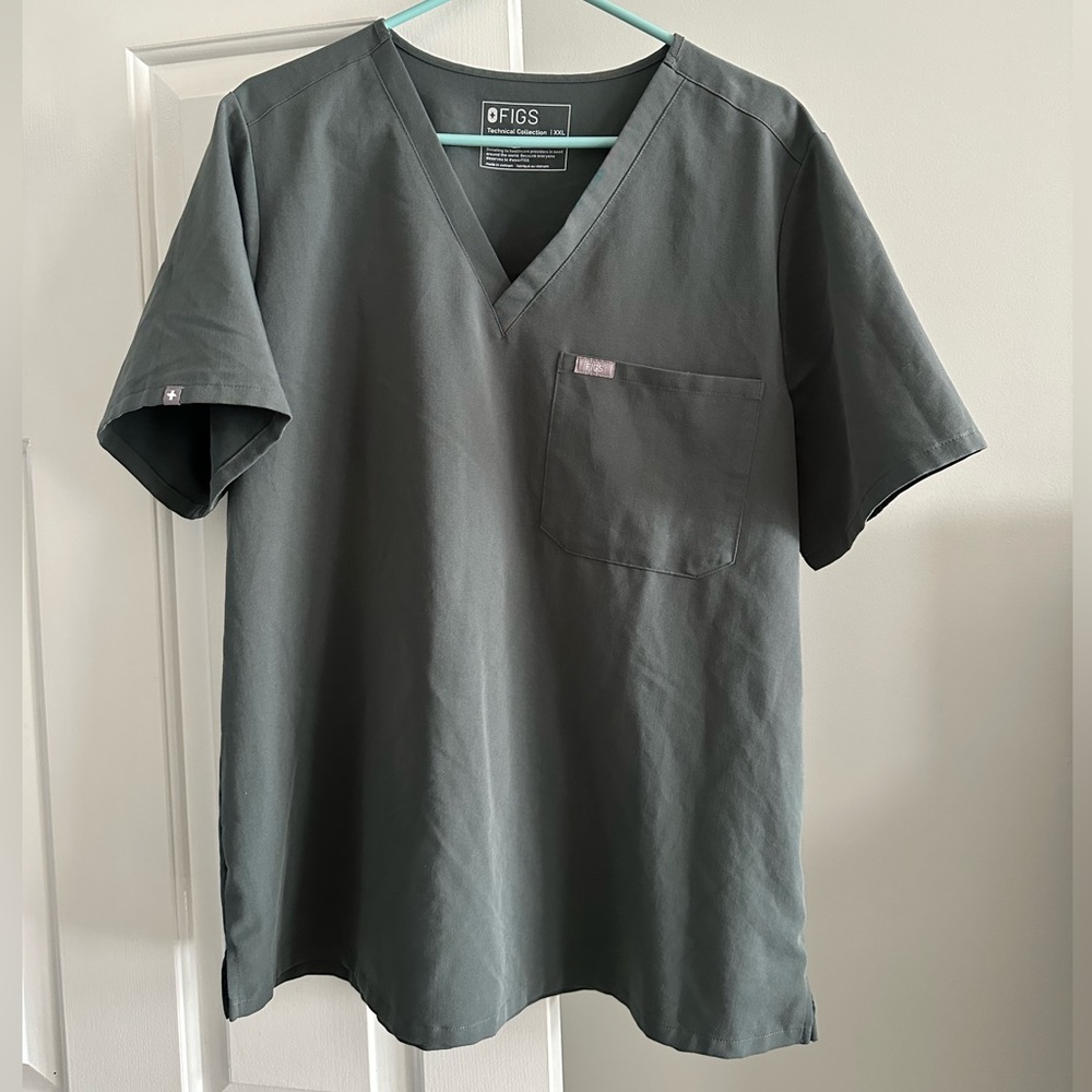 Figs Scrub Top